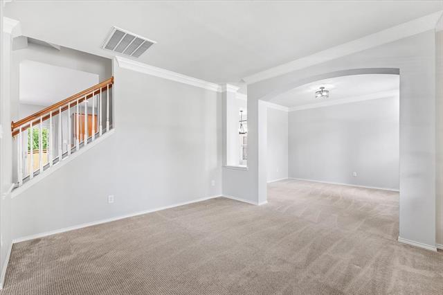 Building Photo - 1121 London Dr