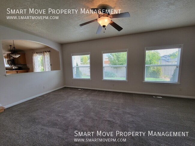 Building Photo - 3618 N Alexis Way