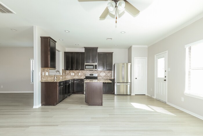 Building Photo - 23011 Black Mountain Ash Ct
