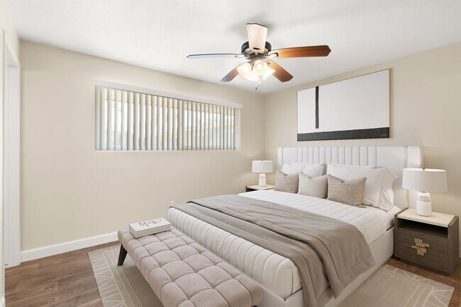 Interior Photo - Waldorf Apartments