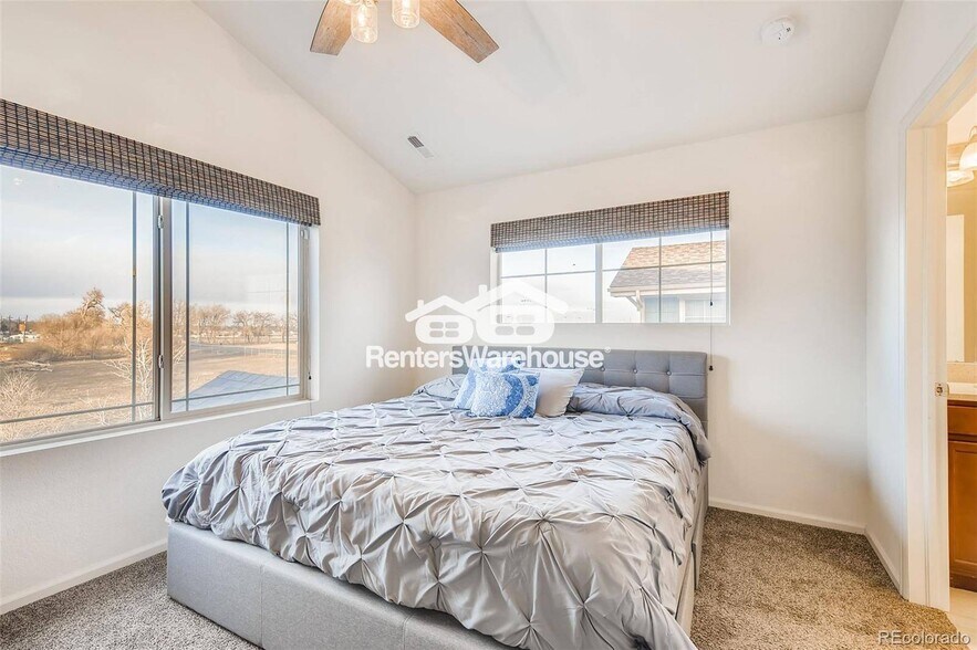 Building Photo - 4773 E 98th Pl