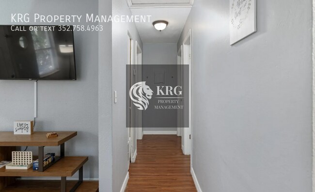 Building Photo - 5600 NE 32nd St