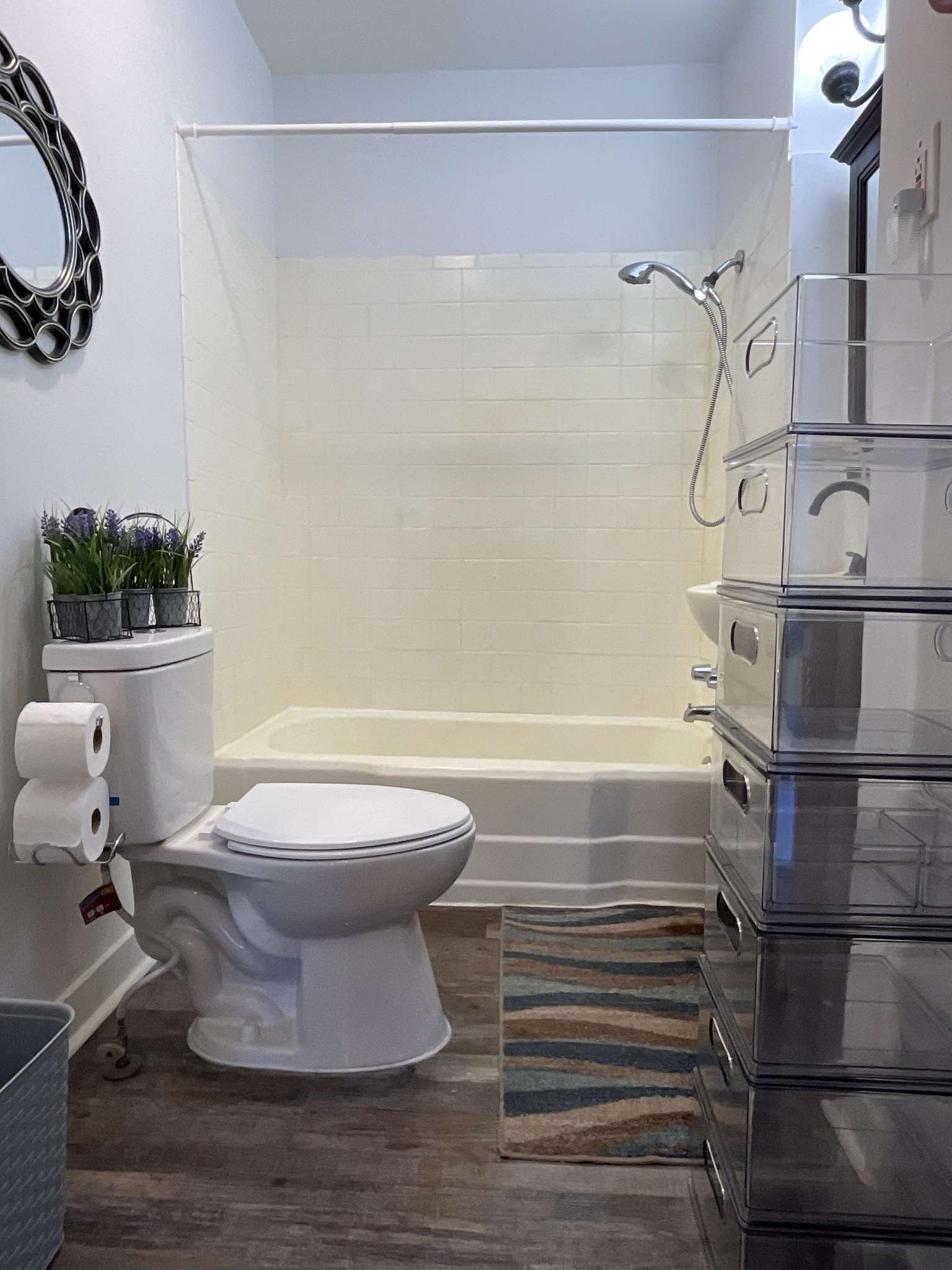 Restroom 1 - 1116 Main St