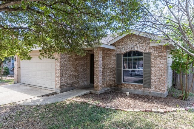 Building Photo - 8914 Walnut Springs