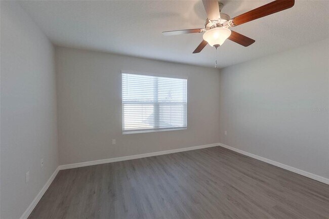 Building Photo - 8533 SW 43rd Ter