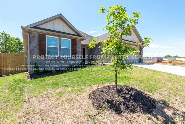 Building Photo - 45 W Pitts St