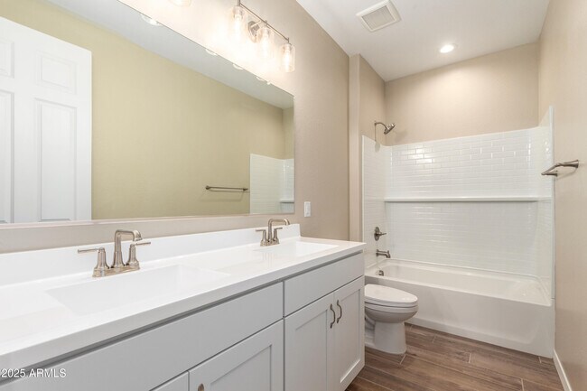 Building Photo - 4813 W Stargazer Pl