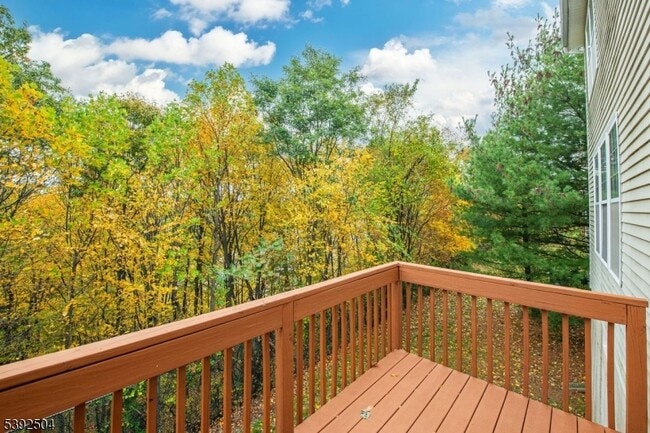 Building Photo - 36 Winding Hill Dr