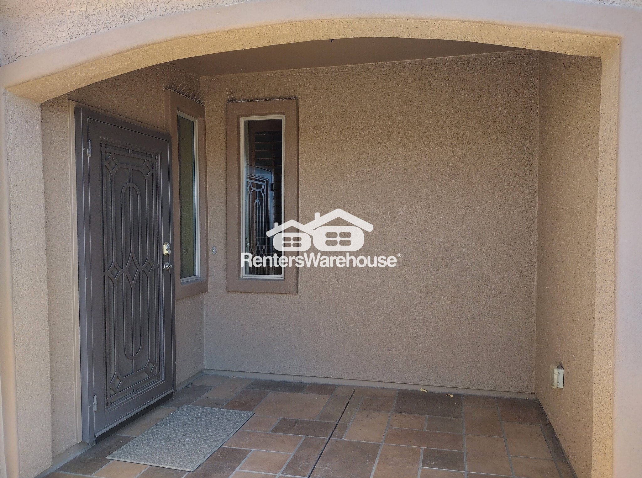 Building Photo - 5818 E Leonora St