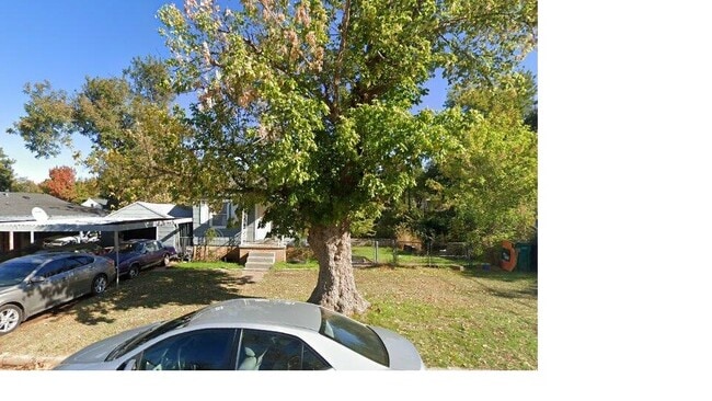 Building Photo - 3712 N Barnes Ave