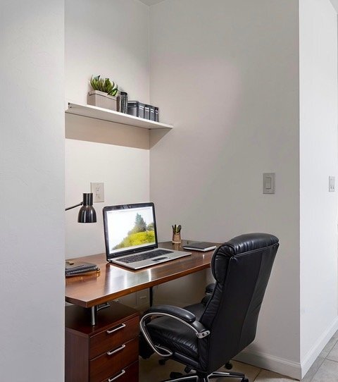 Building Photo - 1529 E Glenn St