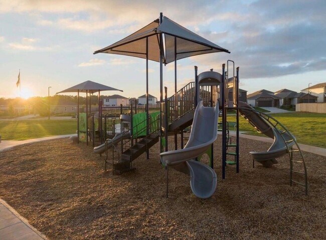 Building Photo - 15043 Ronan Dr