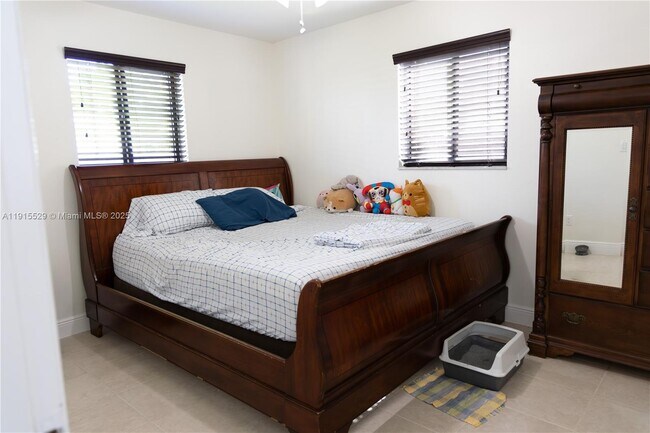 Building Photo - 14280 SW 285th St