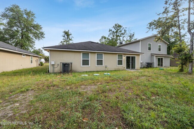 Building Photo - 8037 Stuart Ave