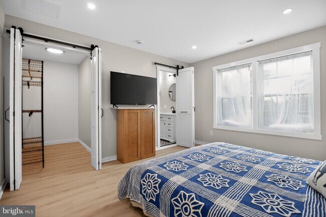Building Photo - 508 Richey Ave