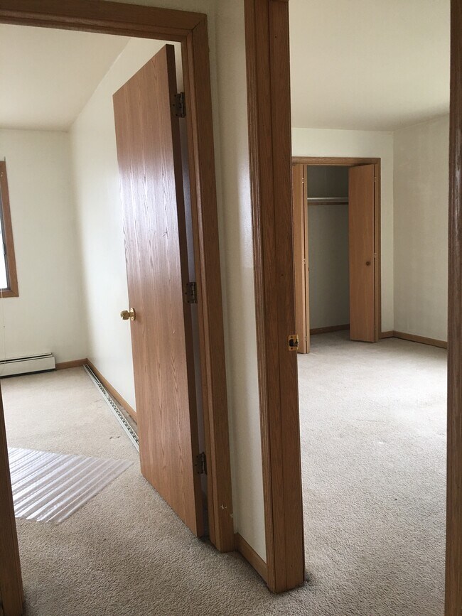 Bedrooms entrance - 5450 W 127th St