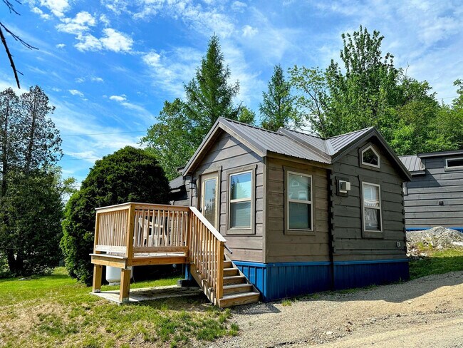 Building Photo - 5 Harmony Hill Rd
