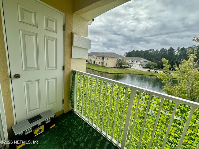 Building Photo - 209 Larkin Pl