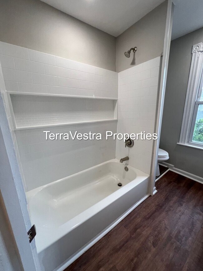 Building Photo - 4 Bed in Millville! Eligible for $500 Security Deposit.
