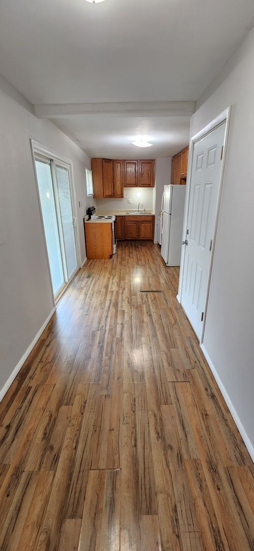 Building Photo - Great 3 bedroom 2 bath rancher at an amazi...