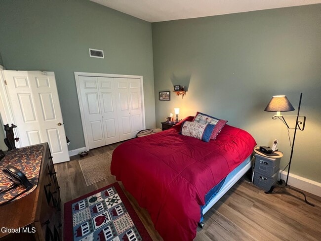 Building Photo - 111 Stone Ridge Ct