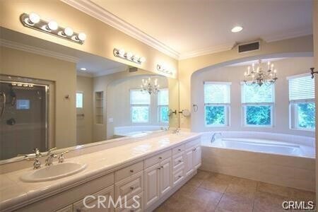 Building Photo - 17 Pamela Way