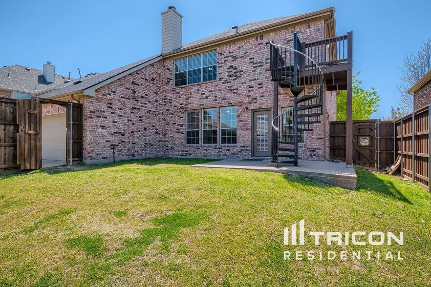Building Photo - 12028 Stephenville Dr