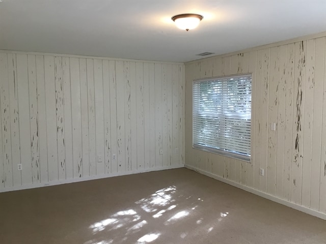 Building Photo - 1813 Day Lily Ln