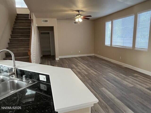 Building Photo - 2446 Burtin Dr