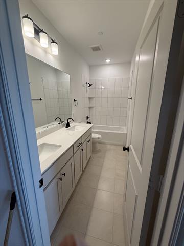 Building Photo - 15832 Millwood Trl