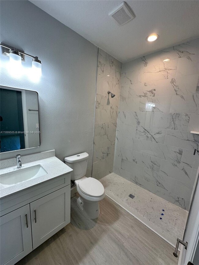 Building Photo - 10385 Port Everglades St