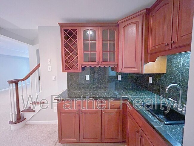 Building Photo - 280 Graystone Way