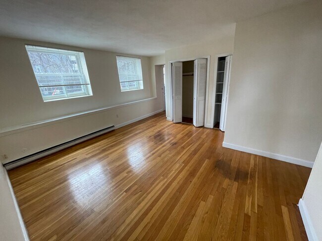 Building Photo - TWO Bedroom -  Union Square * ALLSTON @ Ringer Park