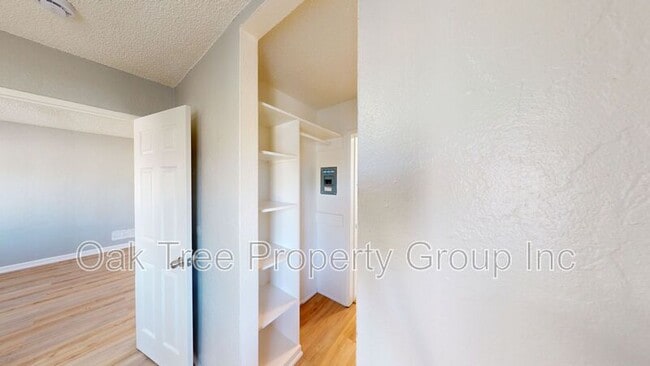 Building Photo - 2232 Seminary Ave