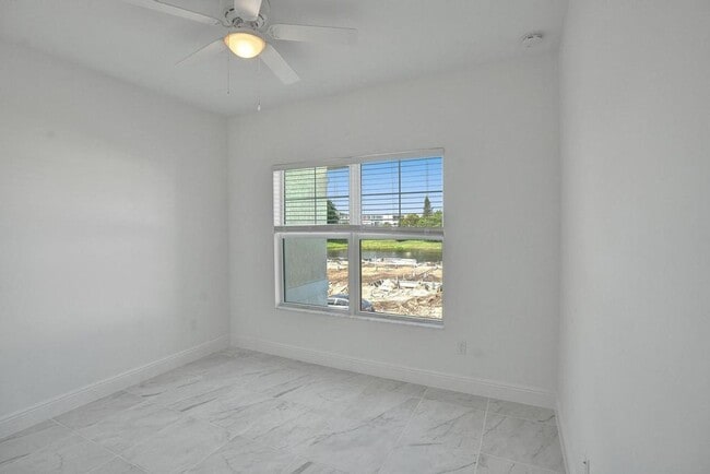 Building Photo - Gorgeous New 3 bedroom 2.5 Townhouse in Deerfield Beach, Sandpiper Pointe (2 Story)
