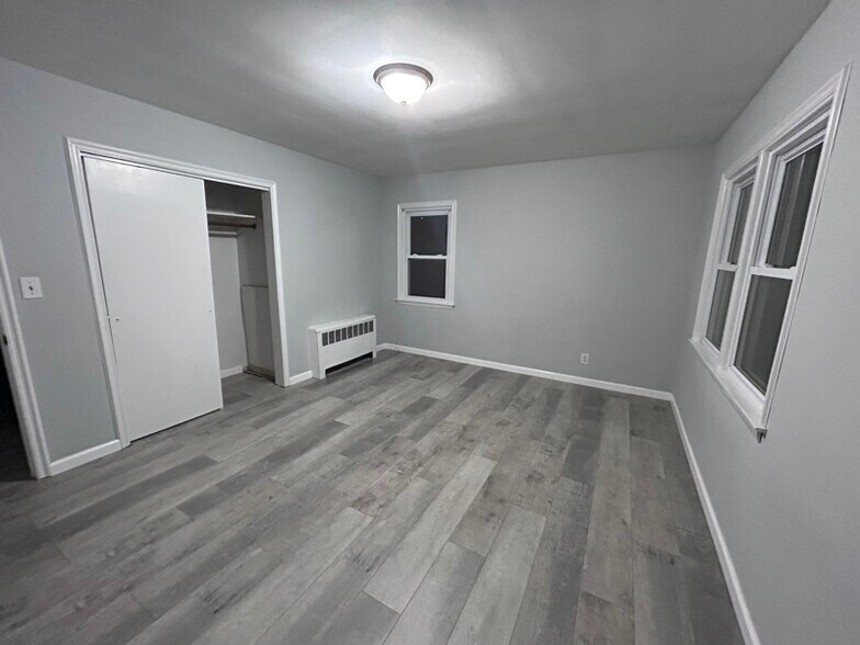 Building Photo - 29 E Vacation Dr