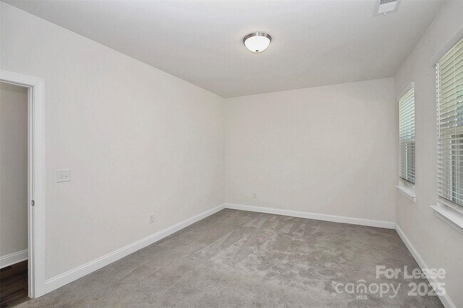 Building Photo - 10436 Glenmere Crk Cir
