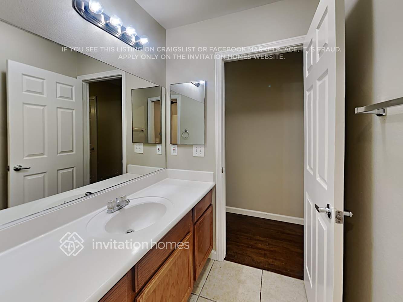 Building Photo - 24868 Skyland Dr