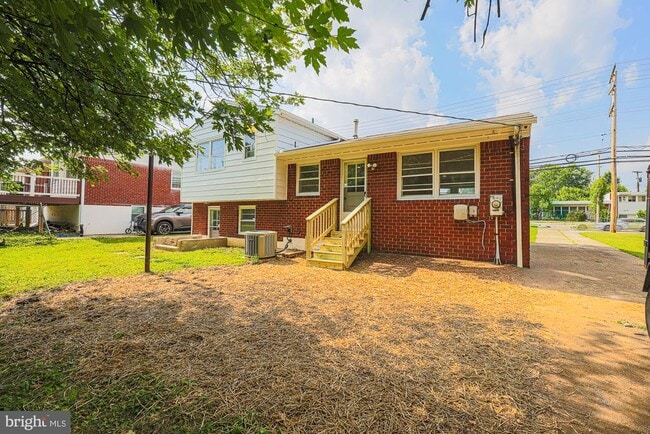 Building Photo - 2607 Smith Ave