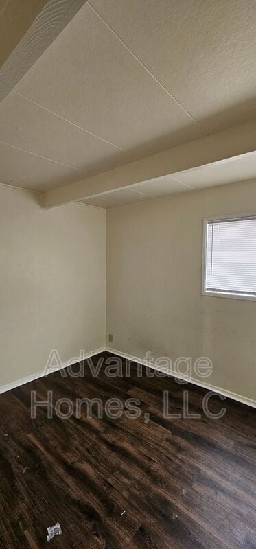 Building Photo - 824 N 70th St