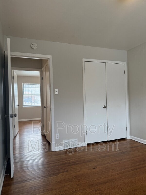 Building Photo - 3792 Southland St