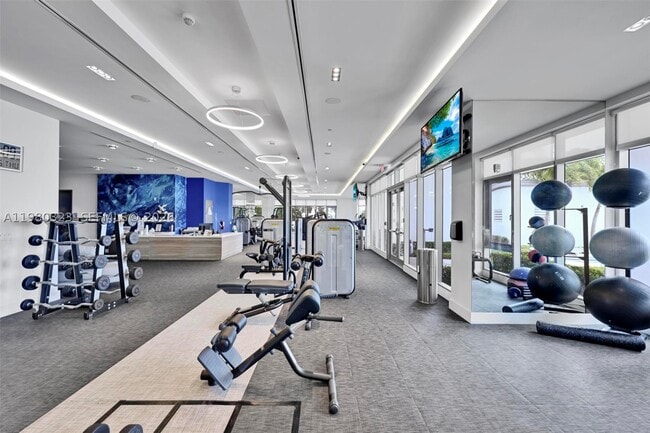 Building Photo - 17111 Biscayne Blvd