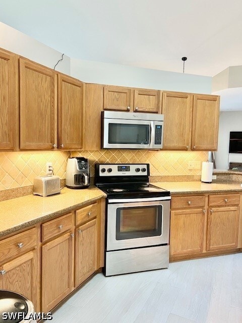 Building Photo - 6564 Chestnut Cir