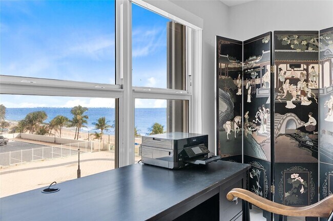 Building Photo - 3900 Galt Ocean Dr