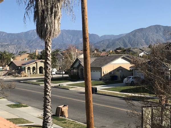 Building Photo - 10484 Agate Ave