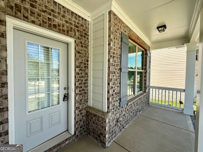 Building Photo - 3338 Sir Gregory Manor NW