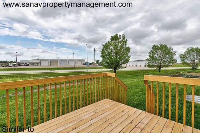Building Photo - "Rare Find: Spacious Ranch Living at Its Best in Bondurant with the lowest rent ever"