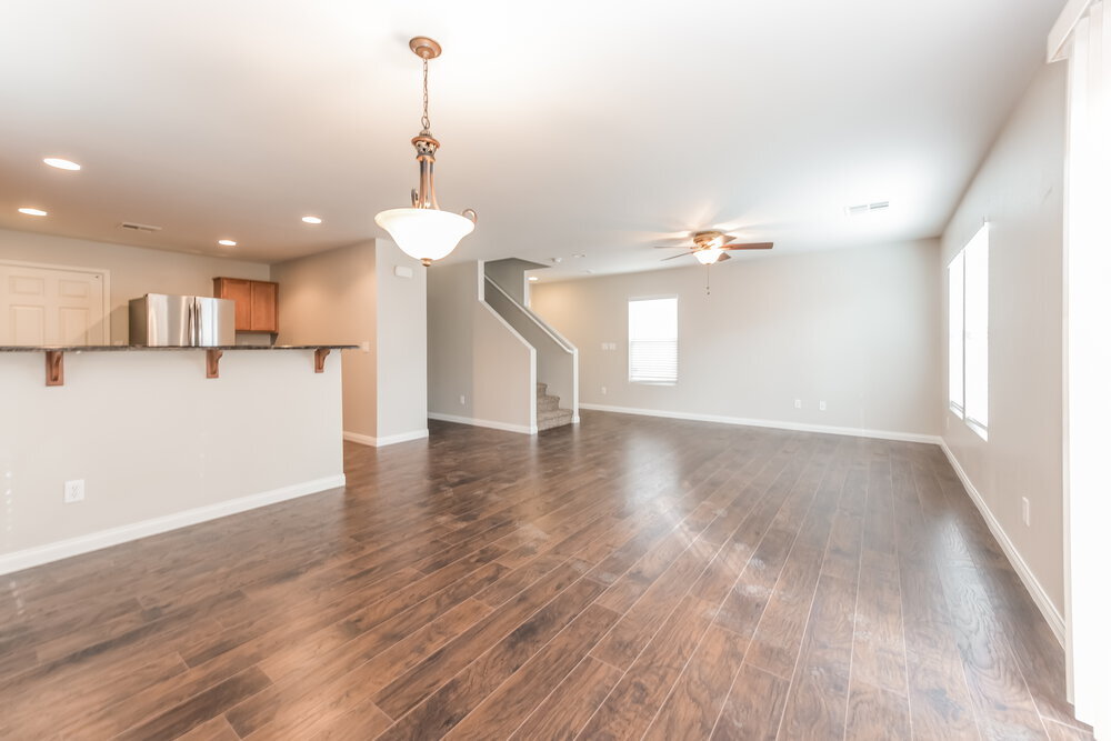 Building Photo - 7942 Bliss Hill Ct