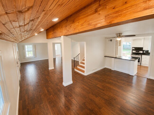 Building Photo - 4388 Harvest Ln