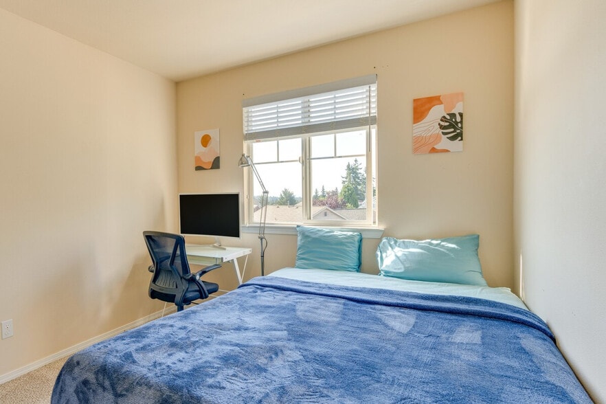 Building Photo - 111 Nellis Rd